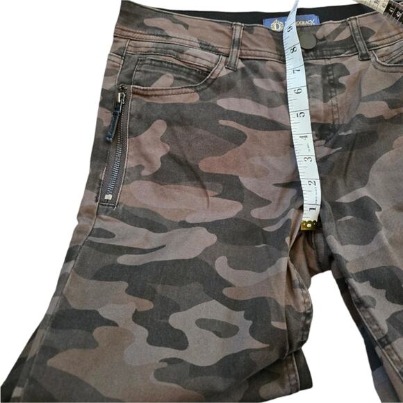 Democracy Camouflage Zipper Ab"solution Stretch Skinny Jeans Size 6 - Picture 8 of 10